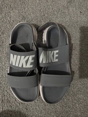 Nike Kids Gray Adjustable Strap Slide Sandals